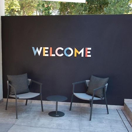 Demo Hotel Design Emotion Rimini Bagian luar foto