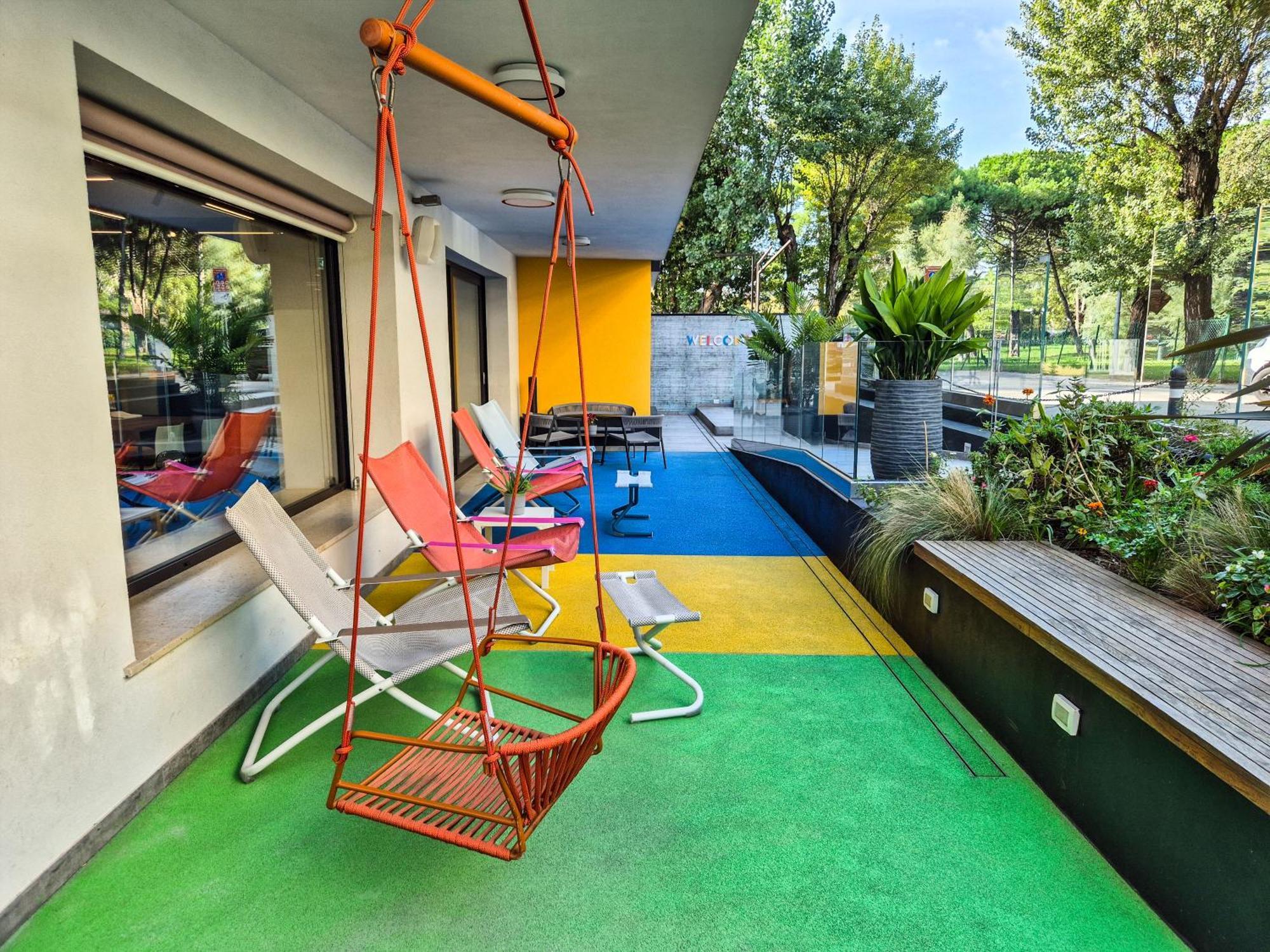 Demo Hotel Design Emotion Rimini Bagian luar foto